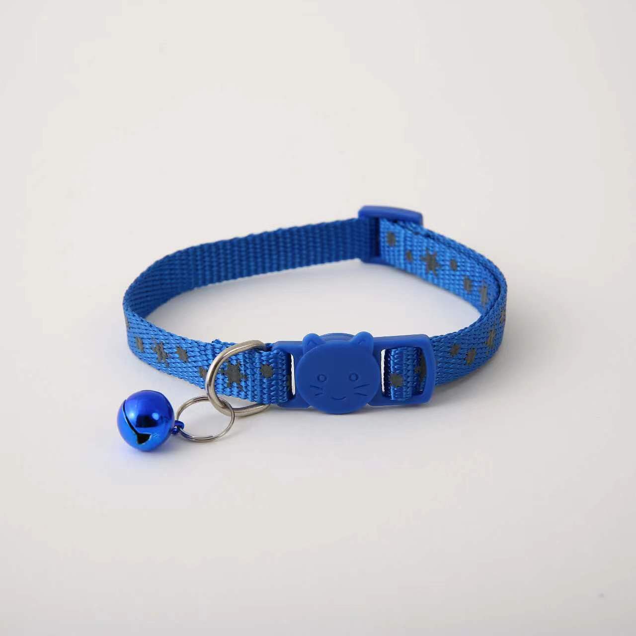 2024 nuevo collar de gato estrella reflectante gato perro pequeño y mediano pata de nailon reflectante funda de silicona estilo caliente