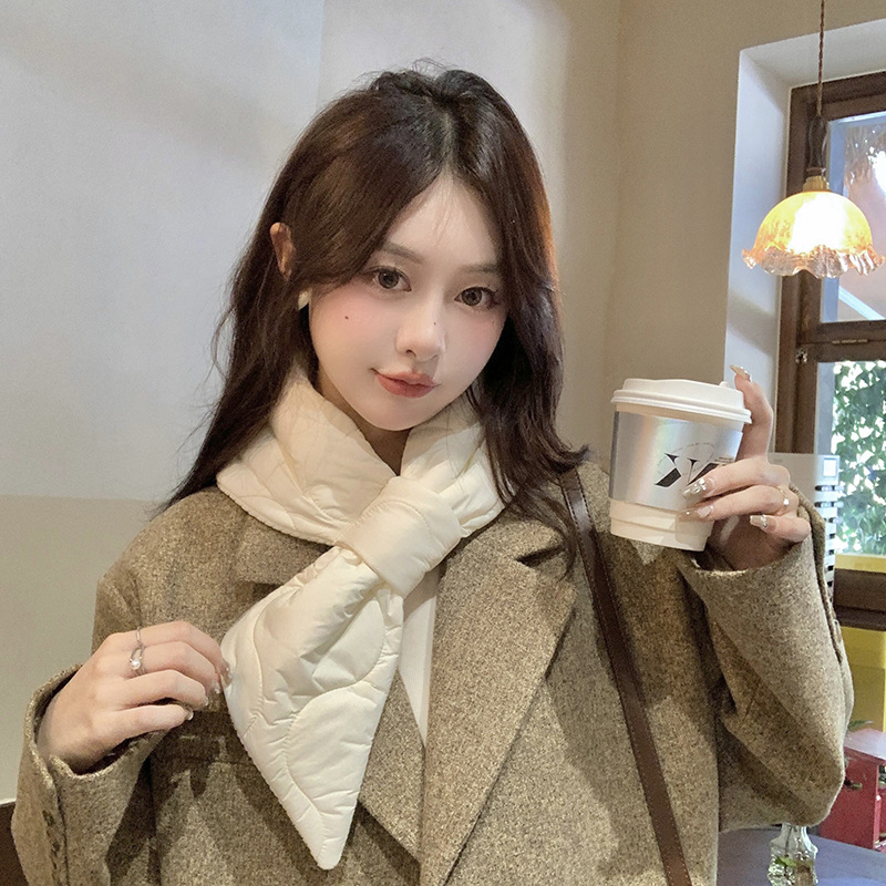 Unisex Simple Style Solid Color Polyester Scarf display picture 6