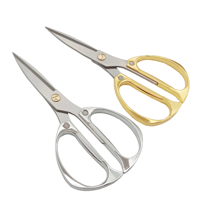 Tijeras para el hogar de acero inoxidable multifuncionales Tijeras fuertes de aleación K82 Tijeras para alimentos vegetales Tijeras Yangjiang fabricante