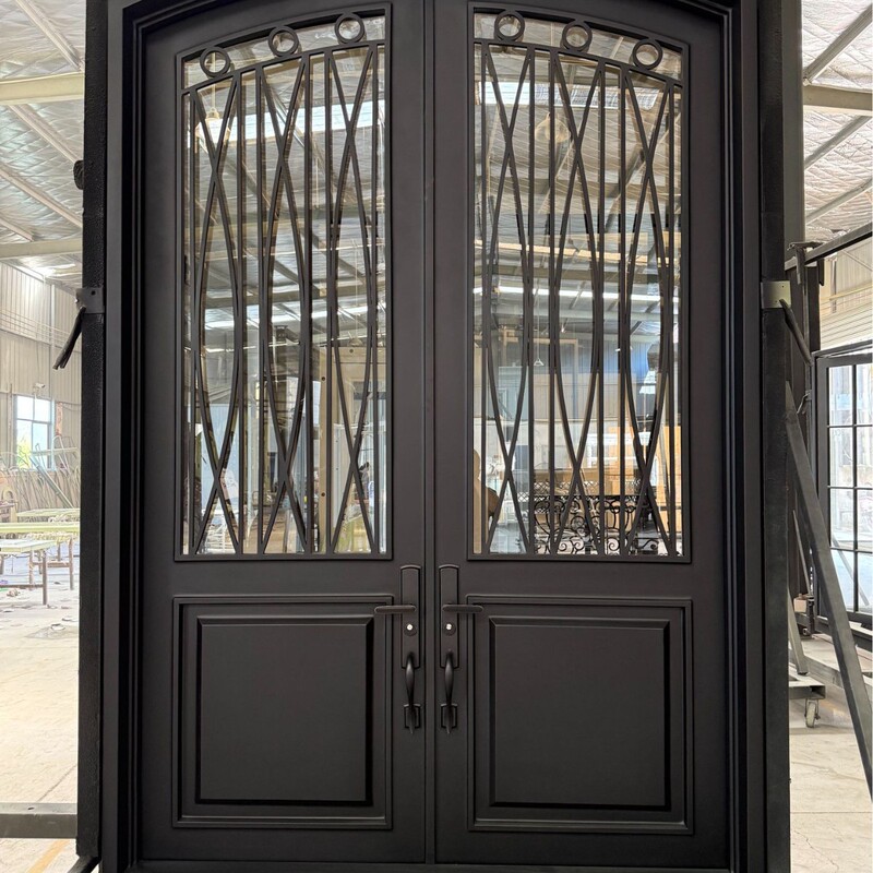 Manufacturer of custom wrought iron entrance doors, European-style modern double-leaf entrance doors for homes, French-style courtyard anti-theft villa gates Manufacturer of custom wrought iron entrance doors, European-style modern double-leaf entrance doors for homes, French-style courtyard anti-theft villa gates