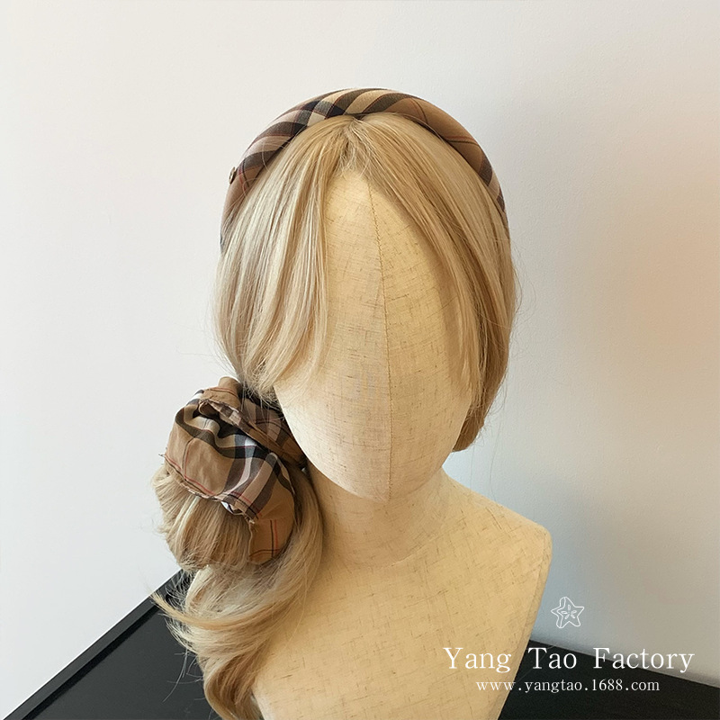 Clásico antiguo estilo retrógrado francés bandeja de cabello de mujer lavado facial prensado banda de cabello de cabeza craneal alta sensación de alto nivel tocado