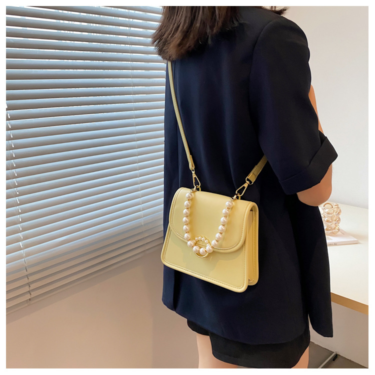 Wholesale Accessories Geometric Pearl Chain Messenger Bag Nihaojewelry display picture 119