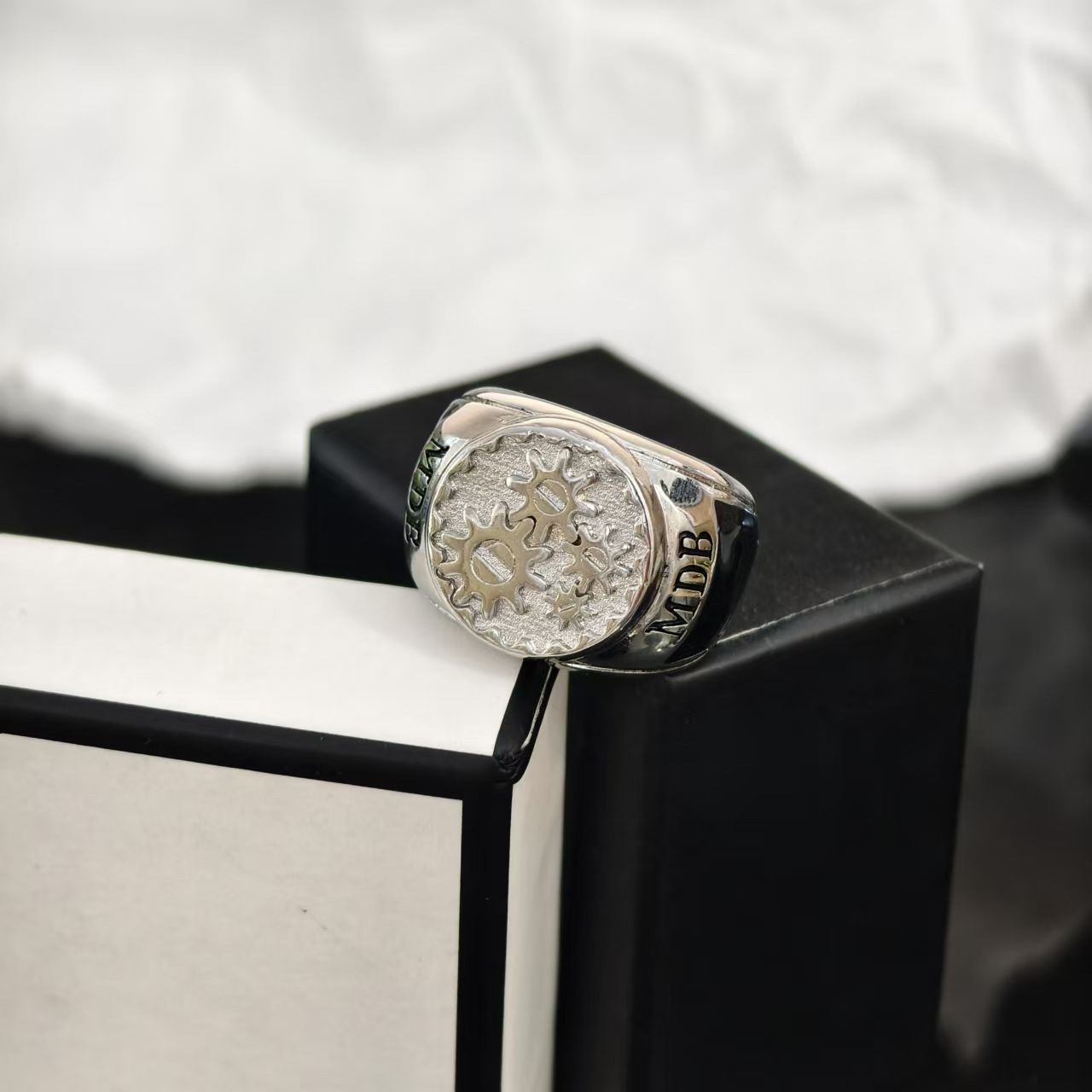 남성과 여성을 위한 기어 링, 절묘하고 트렌디하며 시원하고 다재다능하며 독특한 기계 스타일 틈새 고급 링 액세서리 도매