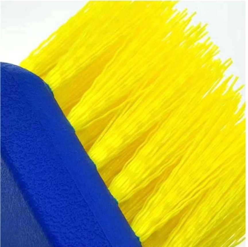 Universal plastic brush