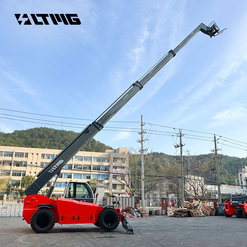 伸缩臂叉车17米越野4吨5吨18米伸缩臂高空作业飞臂吊内燃式叉车