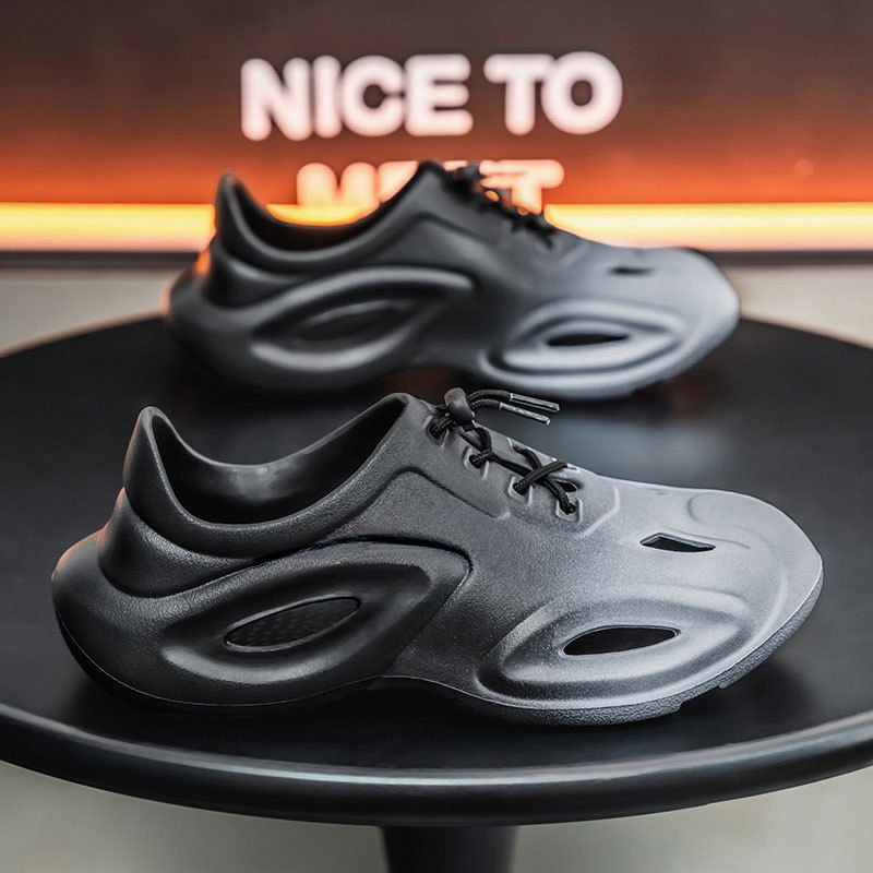 Zapatos con agujeros Sandalias antideslizantes de puntera de suela gruesa de verano de playa para hombre EVA Sensación de mierda Sandalias y zapatillas de conducción transfronteriza