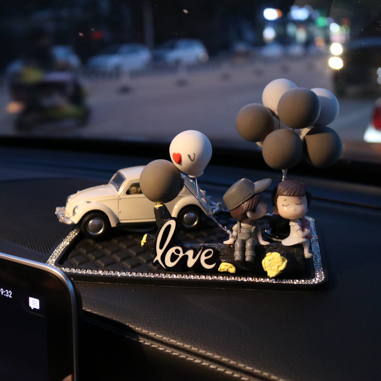 Decoración de coche decoración de interior de coche creativo pareja linda control central escenario de perfume mujer coche productos de aromaterapia