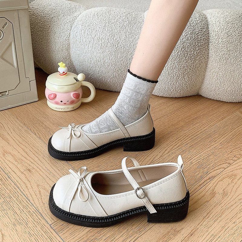 Женские туфли Мэри Джейн с неглубоким бантом во французском стиле, новые летние универсальные лоферы на толстой подошве в британском стиле, подходящие к юбкам.