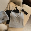 Flecking gray