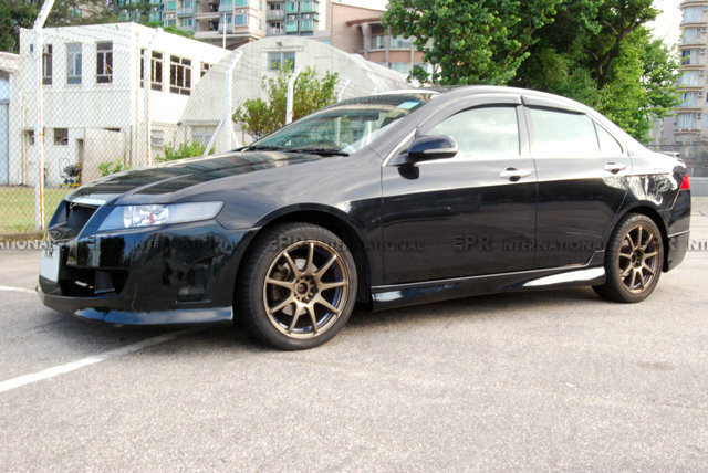 Suitable for Honda Accord Cl7 Generation Carbon Fiber Modification Parts Mugen Unlimited Full Set of Front Bumper, Side Skirts, Rear Lip and Rear Wing