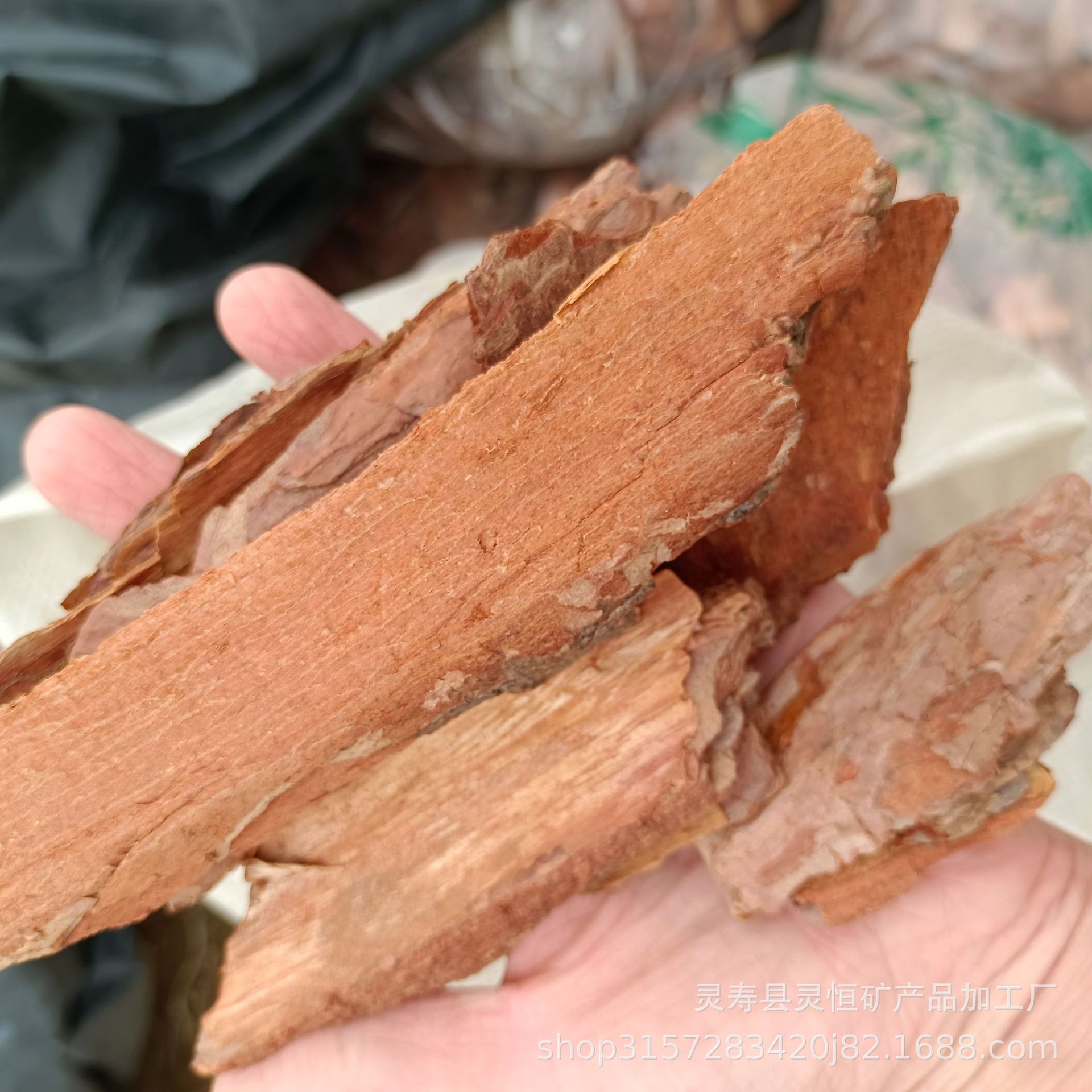 现货供应 打磨松树皮 发酵松树皮 栽培基质 有机物覆盖用松树皮-阿里巴巴