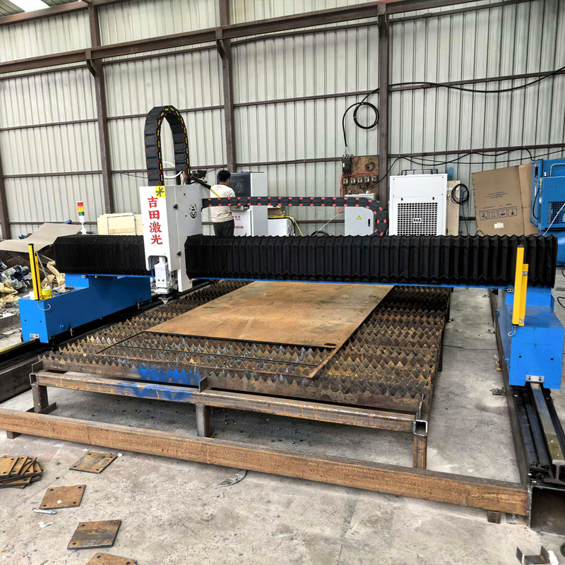 Gantry CNC Laser Cutting Machine, Rail-Mounted Large-Scale Metal Sheet Cutting Machine, Sheet Laser Cutting Equipment Gantry CNC Laser Cutting Machine, Rail-Mounted Large-Scale Metal Sheet Cutting Machine, Sheet Laser Cutting Equipment