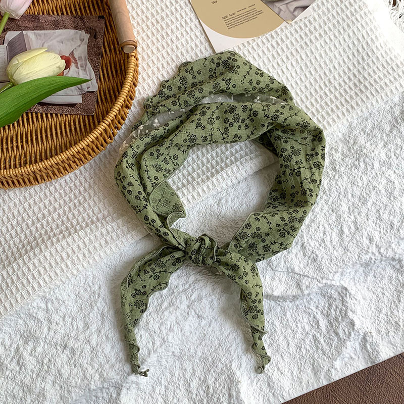 Bufanda triangular, babero, arte femenino, nuevo estilo, bufanda floral, bufanda de seda, pañuelo de alta calidad, diadema pastoral femenina de verano, cabello atado