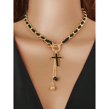 ���Q���l�¿�Cross Charm And Ball Pendant Tassel Braided Long