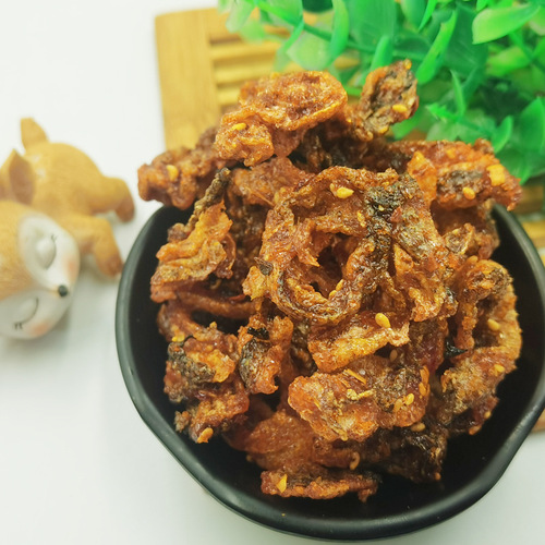 Thirteen sisters spicy fish skin ready-to-eat cod skin dried fish spicy spicy crispy bagged snacks