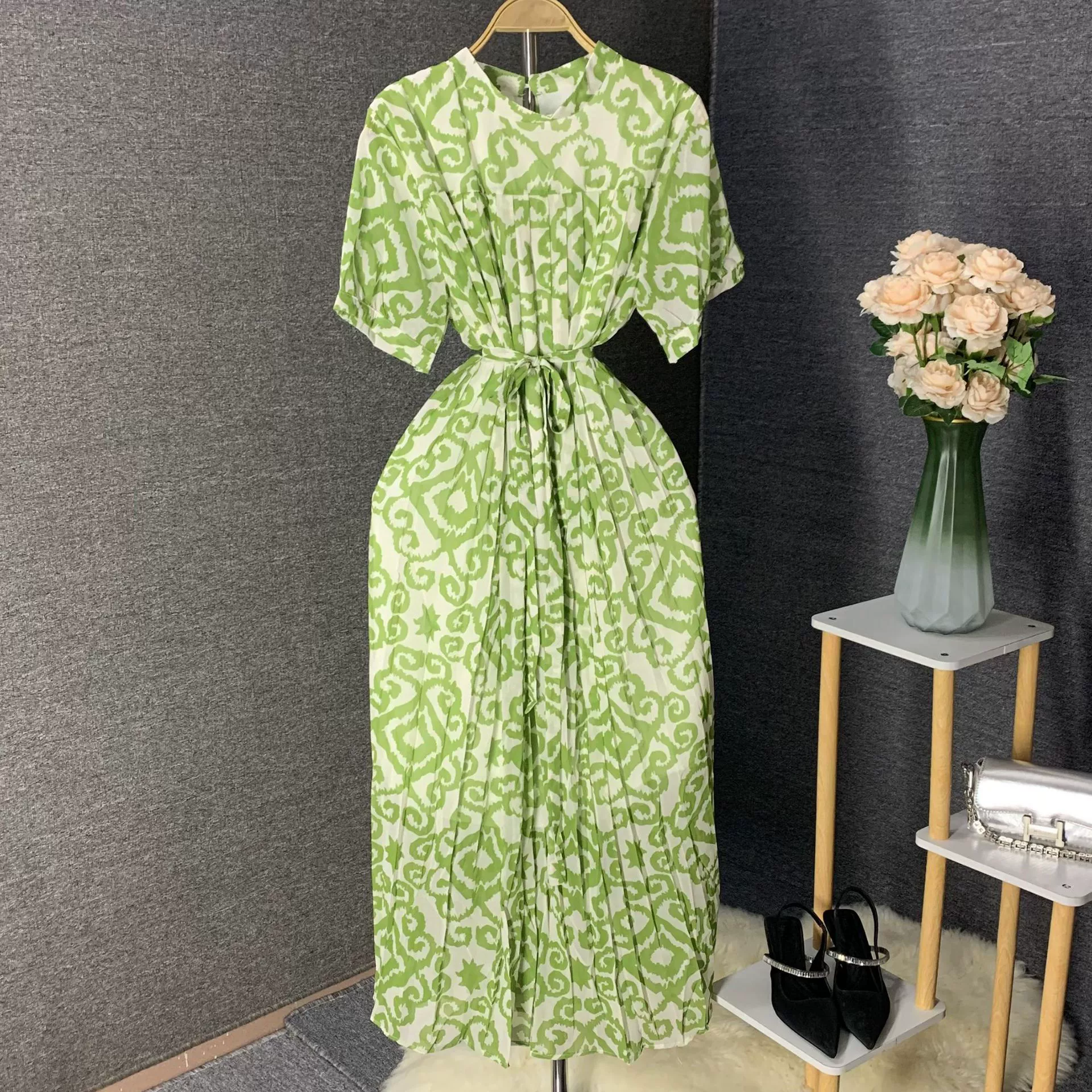 Европейское и американское французское ретро с круглым вырезом с короткими рукавами с принтом на талии шнуровка