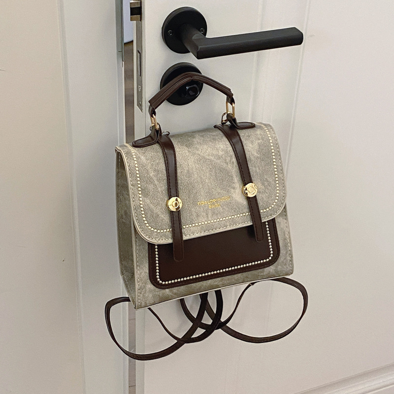 Alta sensación de vaquero pequeño una bolsa de tres mochilas para mujeres 2024 nueva moda mochila de viaje corto