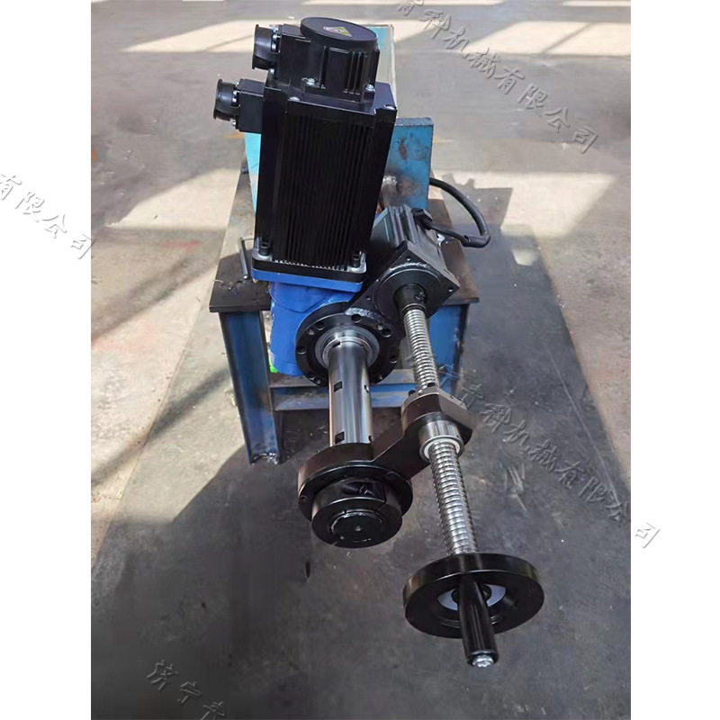 装载机大臂孔补焊后镗眼机40型便携式镗孔机工程机械伺服钻孔机