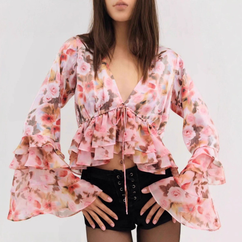 New French-Style Romantic and Sweet Ruffled Vacation-Style Bell-Sleeve Tie-Waist Deep V-Neck Printed Blouse Trendy