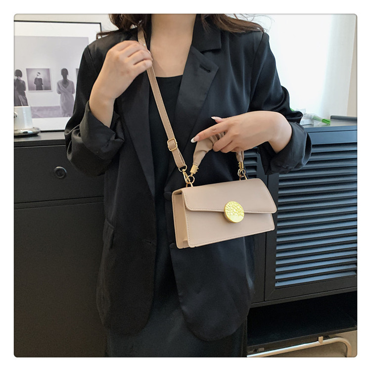262g Weight Magnetic Buckle Closure Type Single Shoulder Strap Strap Type Crossbody Bag Bags Type Casual, Holiday Occasion Pu Leather Material Solid Color Pattern All Seasons Season Women's Gender Streetwear Style Square Shape Medium Size Women's Medium Pu Leather Solid Color Streetwear Square Magnetic Buckle Crossbody Bag 3