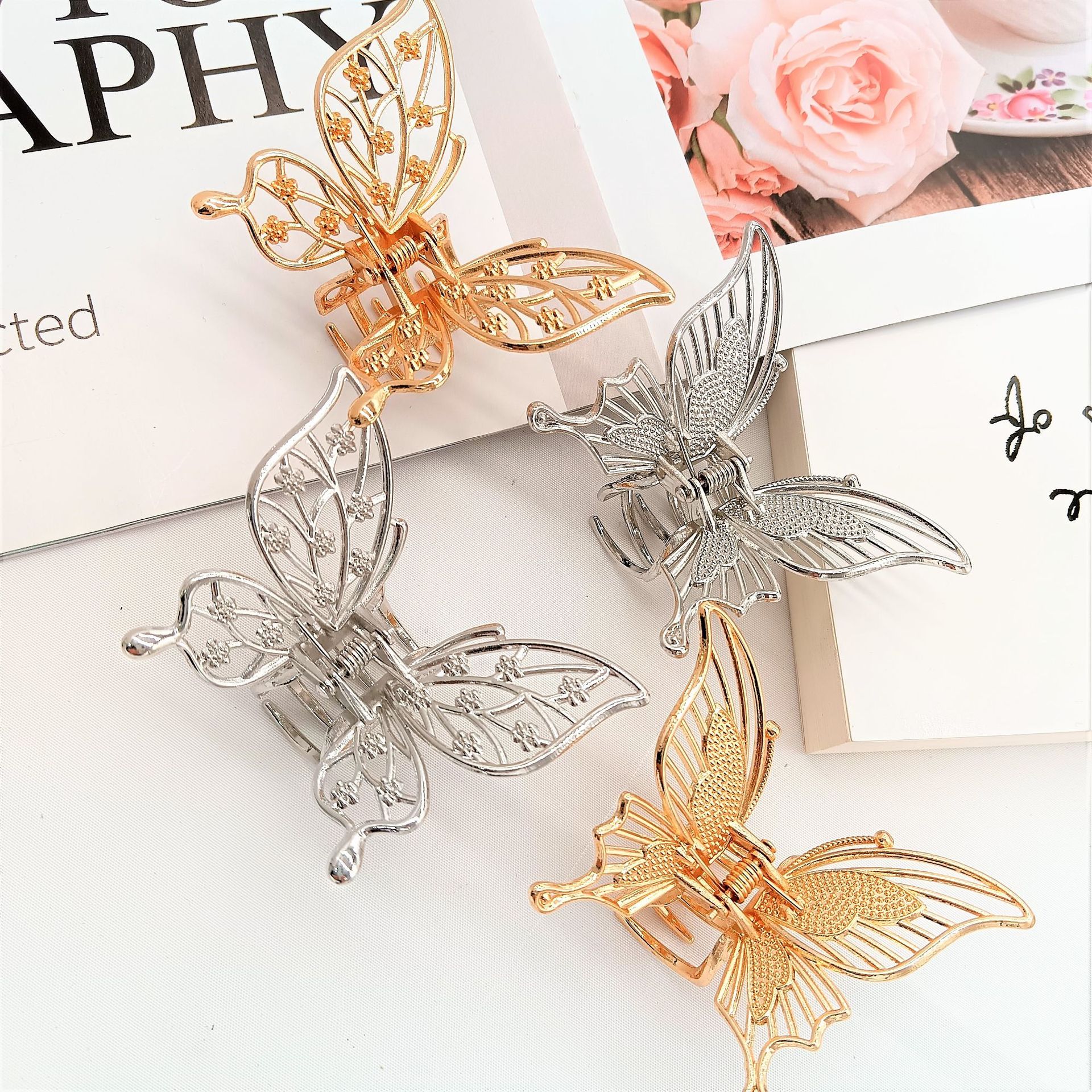 55g Weight Hair Claws Hair Accessories Type 1 Piece Quantity Holiday, Daily Occasion Alloy Material Solid Color Pattern Women's Gender Plating Design Simple Style, Classic Style Style Women's Simple Style Classic Style Solid Color Alloy Plating Hair Claws 无