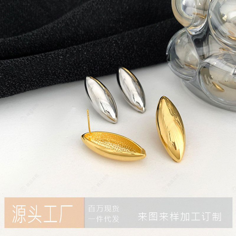 Europe and the United States cross-border INS high sense bright canoe boat earrings plated 18K real gold niche design geometric earrings