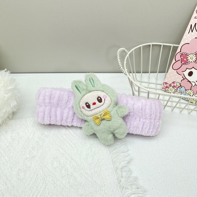 新商品のかわいい布のぬいぐるみのlabubuの醜い人形のぬいぐるみの髪は顔を洗って変な髪を束ねます。|undefined