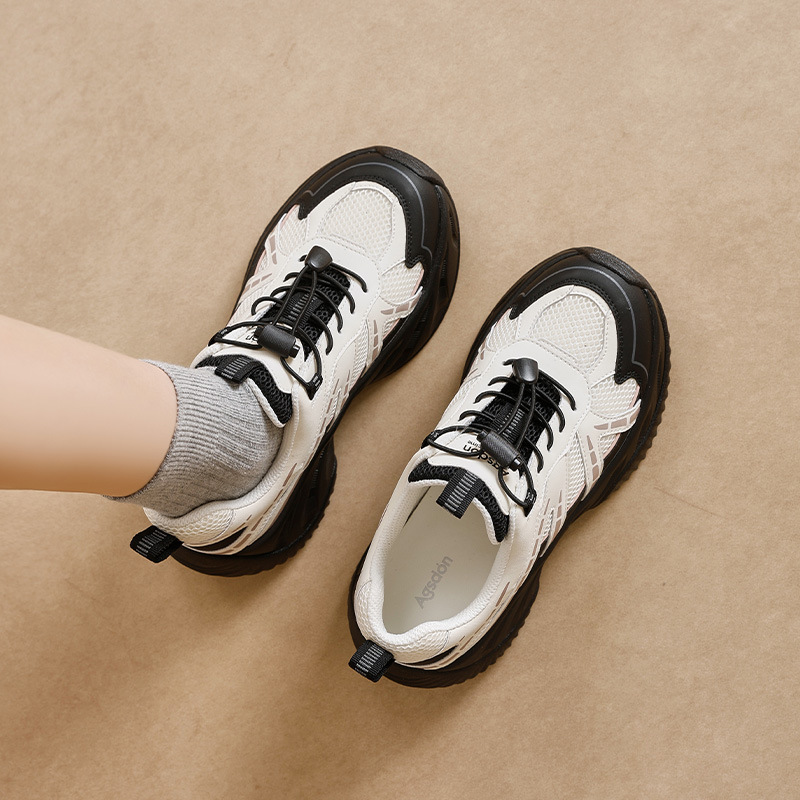 Augu Shi Deng zapatos de montaña al aire libre para mujeres 2025 nuevo otoño zapatos deportivos casuales de soleas gruesas para caminar zapatos ligeros para padres