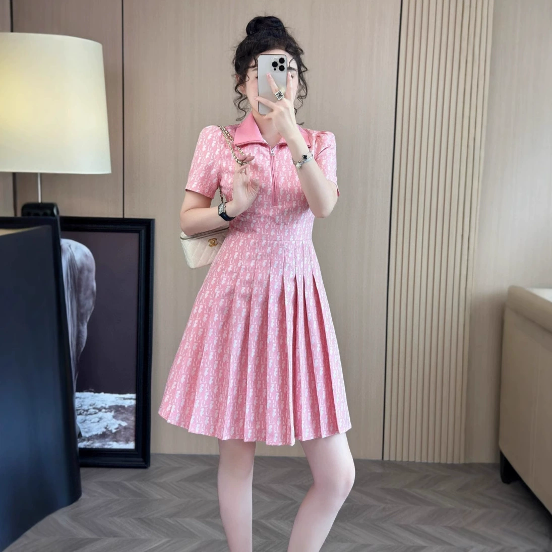 2025 лето новое маленькое ароматное модное темпераментное платье с короткими рукавами с принтом