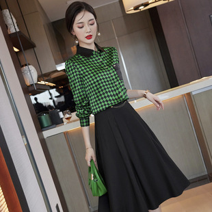 �r��Ů�¿��ﶬ�WԺ�L�ڰ׸񣬺ھG�������IOL���|�L���r�����e