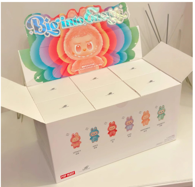 Six random colors at one end may be repeated