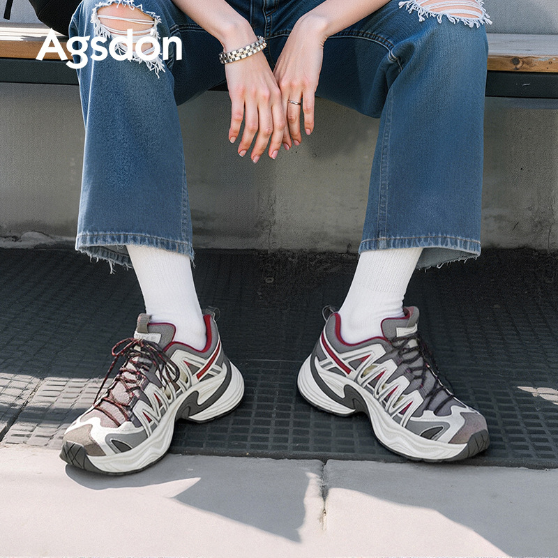 Zapatos de montaña al aire libre para mujeres 2026 nuevos zapatos de primavera de suela gruesa para padres de montaña de senderismo zapatos deportivos casuales