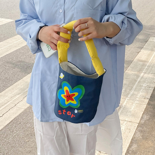 亚马逊跨境货源/清新帆布水桶包充棉肩带手拎包饭盒袋可爱印花便