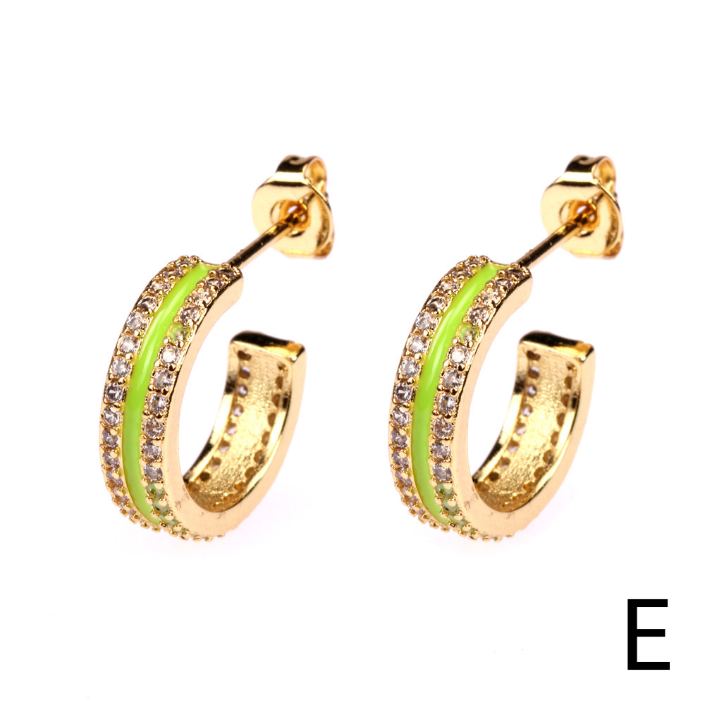 Fashion Diamond C-shaped Copper Earrings Wholesale display picture 3