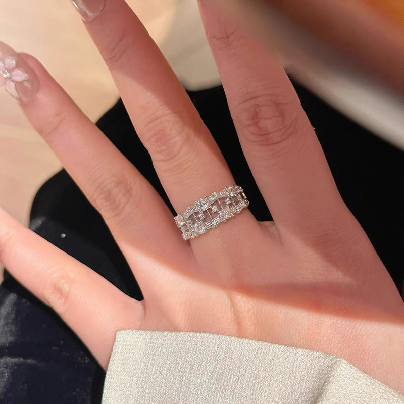Anello aperto regolabile versatile alla moda, con pizzo stellato leggero per donna, anello per indice di personalità di nicchia_voghion.com