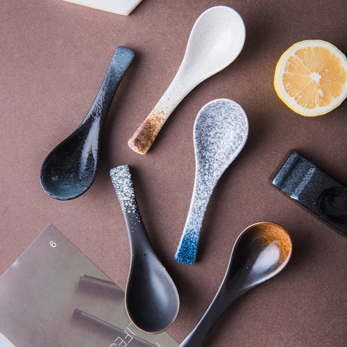 Japanese-style spoon household ceramic spoon spoon rice spoon tableware soup eating small spoon creative cute small spoon