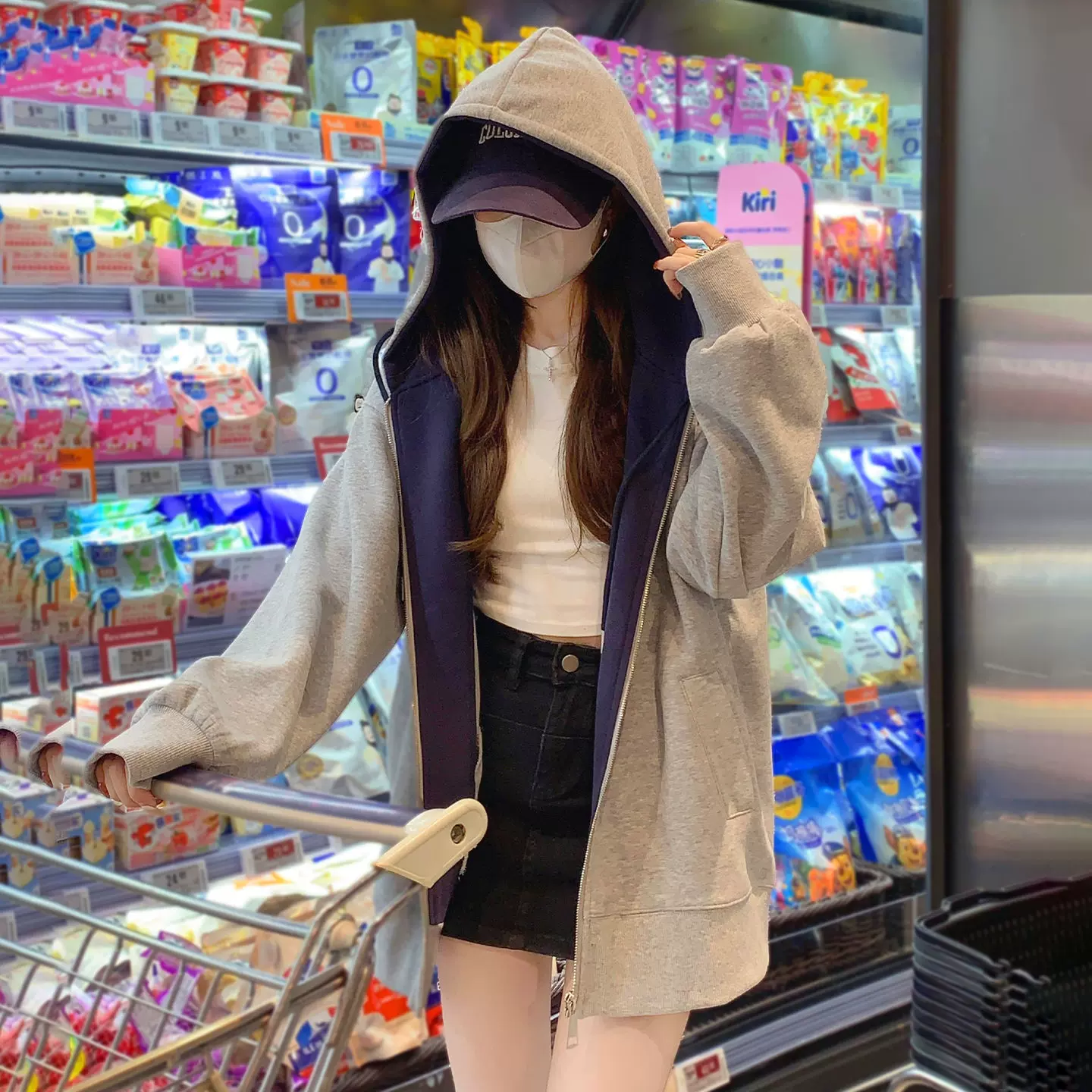 灰色撞色连帽卫衣外套女早秋季长袖拉链开衫宽松慵懒风巨好看上衣