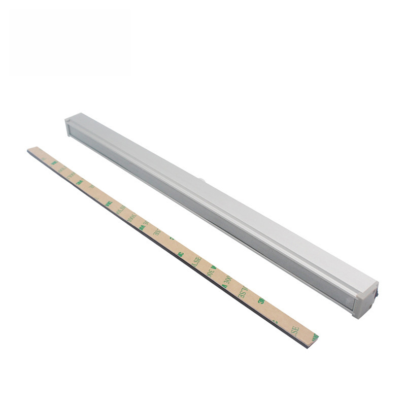 智能家居衣柜灯人体感应灯 电池款感应灯32LED橱柜灯三色可调灯条