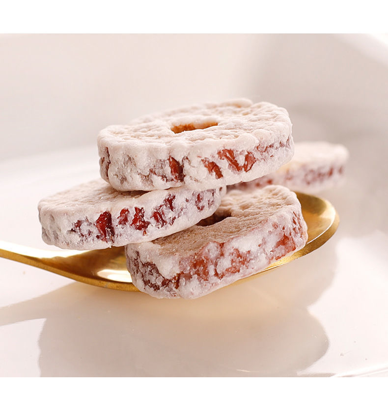 新品新疆红枣圈雪花红枣脆片网红食品散装休闲零食香酥冻干奶枣片