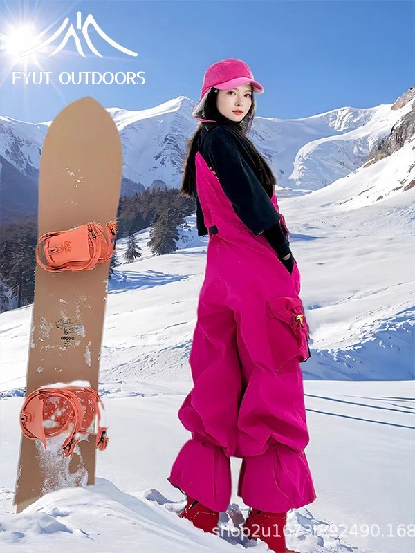 芙沿玫红色滑雪工装背带裤女2025冬新款小众防风防水情侣单板雪裤|undefined