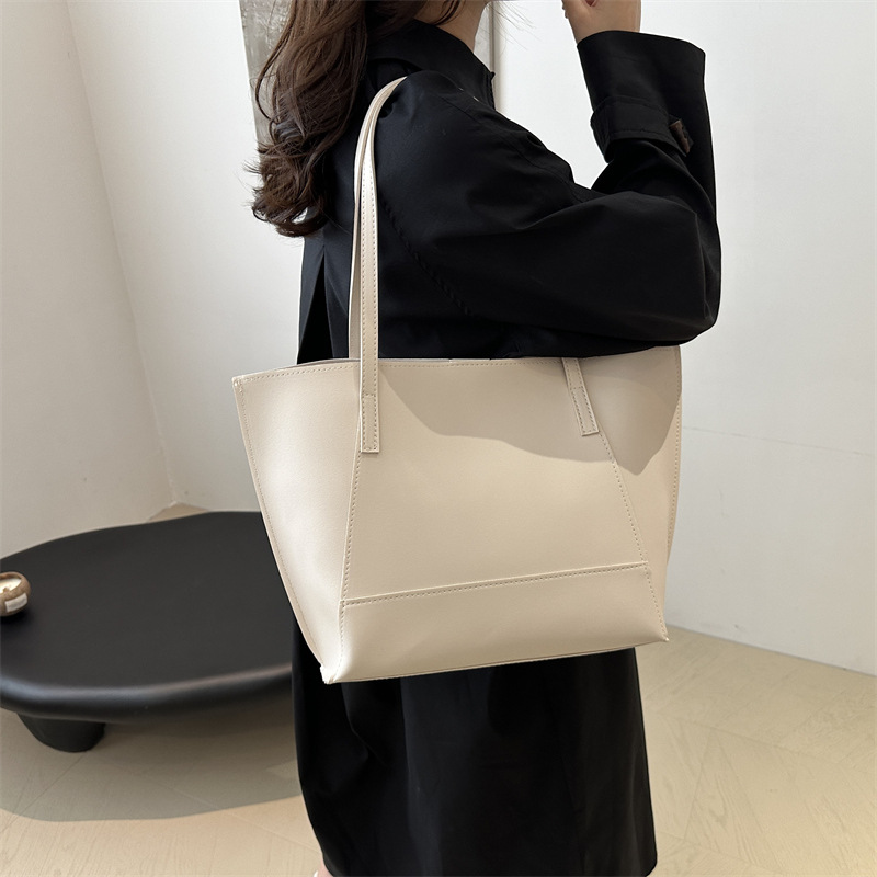 Bolso de gran capacidad para mujeres 2024 nuevo bolso de hombro de verano bolso de alta calidad bolso de viaje de clase para estudiantes universitarios