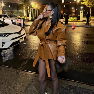 �W���羳���QŮ�b�����¿ʽ��ɫPUƤ�̿������A�˚��|Ƥ������