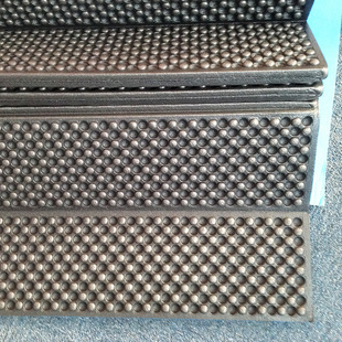 Factory Direct Sales Xpe Eva Outdoor Camping Equipment Single Waterproof Thickeneded Foam Egg Trough Type Moisture-Proof Mat