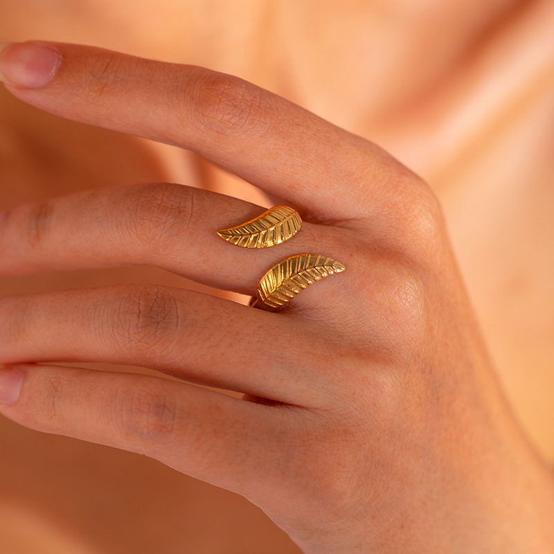 10g Weight Electroplated Gold Plating Process Golden Plated Plating Material Stone-Free Inlay Material Open Rings, Rings Classification 1 Piece Quantity Holiday, Daily Occasion 201 Stainless Steel Material Leaf, Heart Shape Pattern Women's Gender Lady Style Plating Craft Wholesale Jewelry Lady Leaf Heart Shape Floral Titanium Steel Plating Open Rings 2