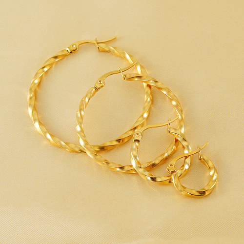 European and American 18K stainless steel personalized round hoop earrings for women, simple titanium steel gold-plated ripple ear hoops with clasp, wholesale