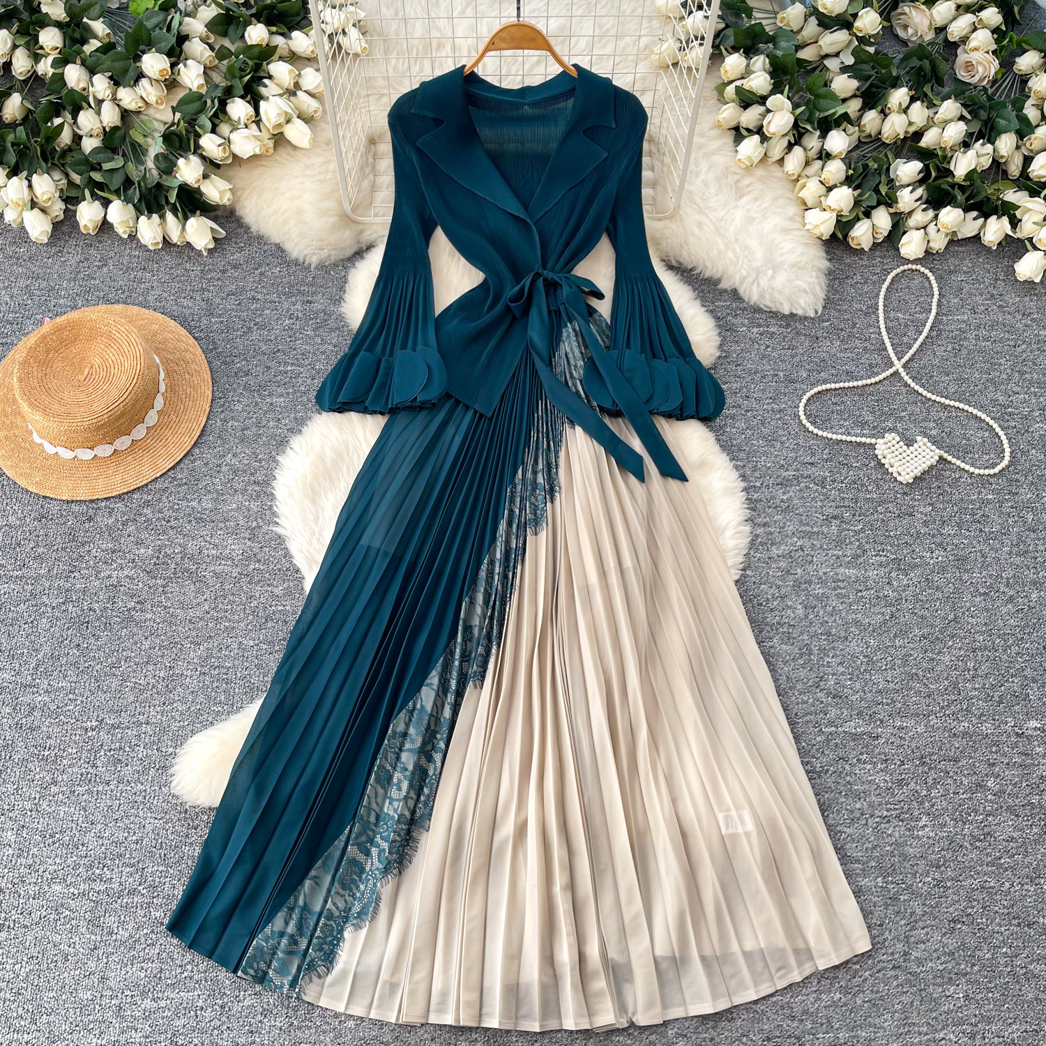 Elegant V-Neck Floral Print Maxi Dress Wrap Style Flared Sleeves Ruffle Hem Office-Ready One-Size Fits US 4-12 Four Colors_ecoleips.com