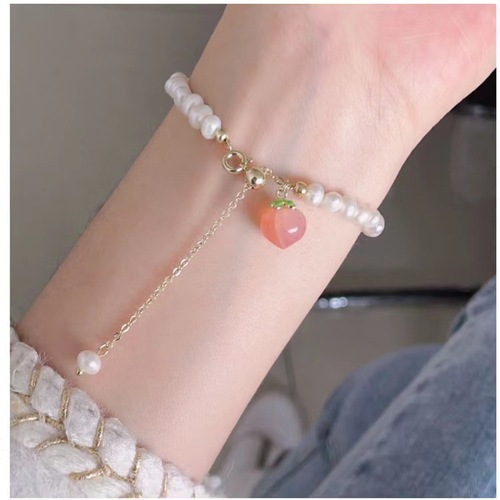 Han edition south red peach "freshwater pearl bracelet web celebrity ins small wind and fresh design feeling jewelry