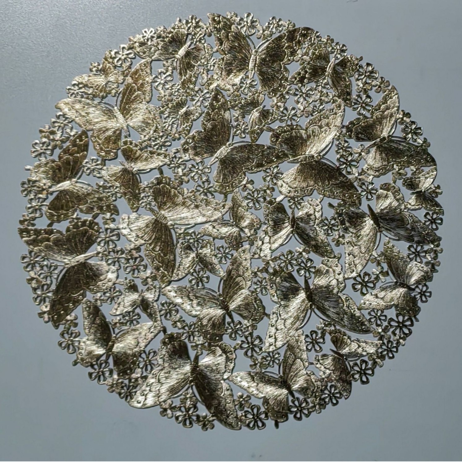 Mantel de mesa de arte para el hogar Mantel de mesa de pvc de mariposa Creativo impermeable, a prueba de aceite, anti-escaldado, almohadilla de aislamiento térmico, almohadilla decorativa hueca, mantel redondo