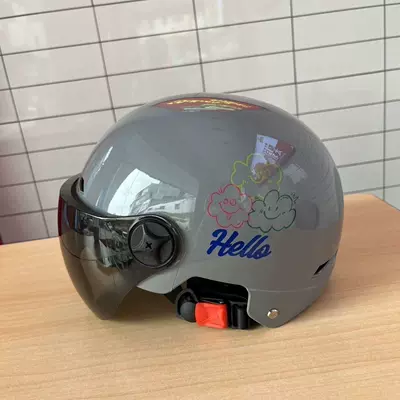 Newly certified electric vehicle helmet, winter electric scooter motorcycle half helmet, unisex all-season safety helmet (Motosiklet kaskı (dəbilqə)) - elegant-gray-with-playful-cloud-design-and-short-sun-protection