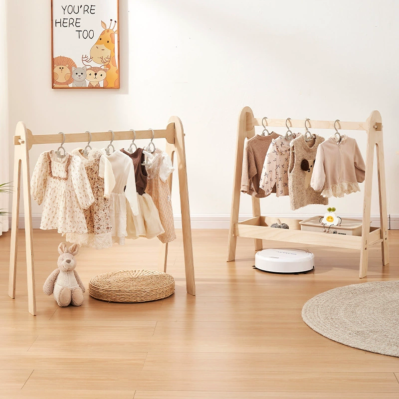 Вешалка для детской одежды, напольная вешалка для одежды из цельного дерева, вешалка для домашней одежды для спальни, вертикальная простая вешалка для хранения детской одежды